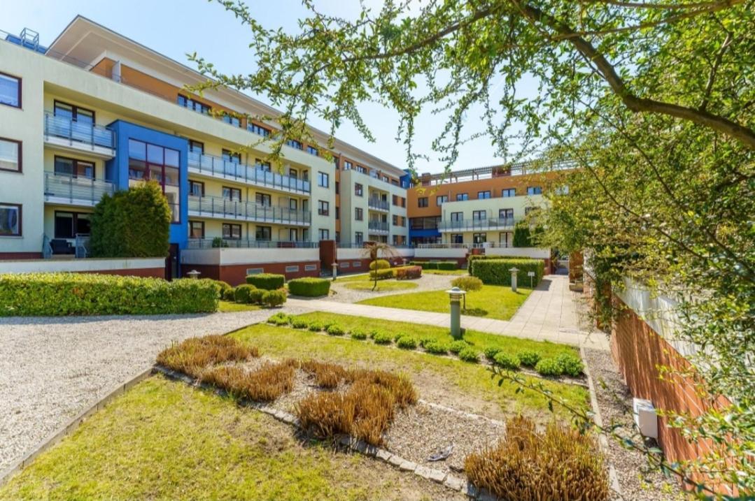 Unique Beige & Gold Apartments Kołobrzeg Extérieur photo